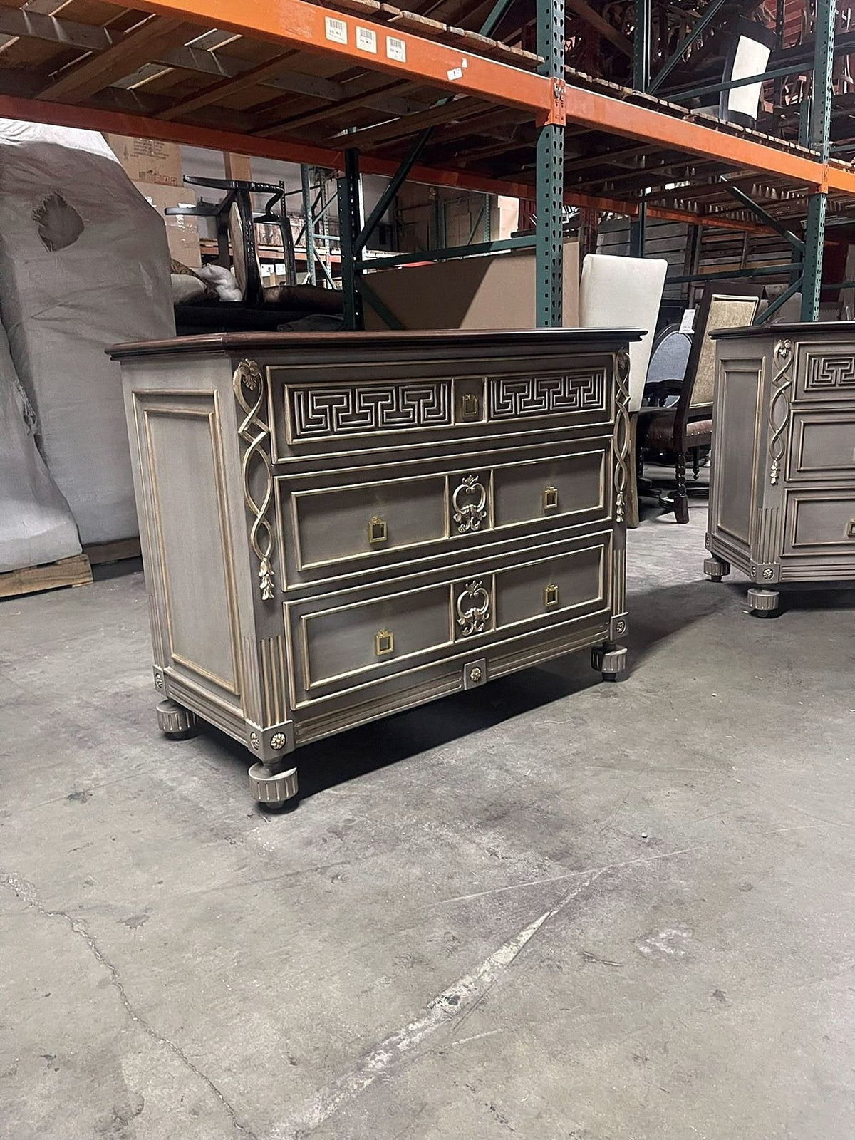 Painted Chest with Gilded Fluted Pilasters - Sigla Furniture